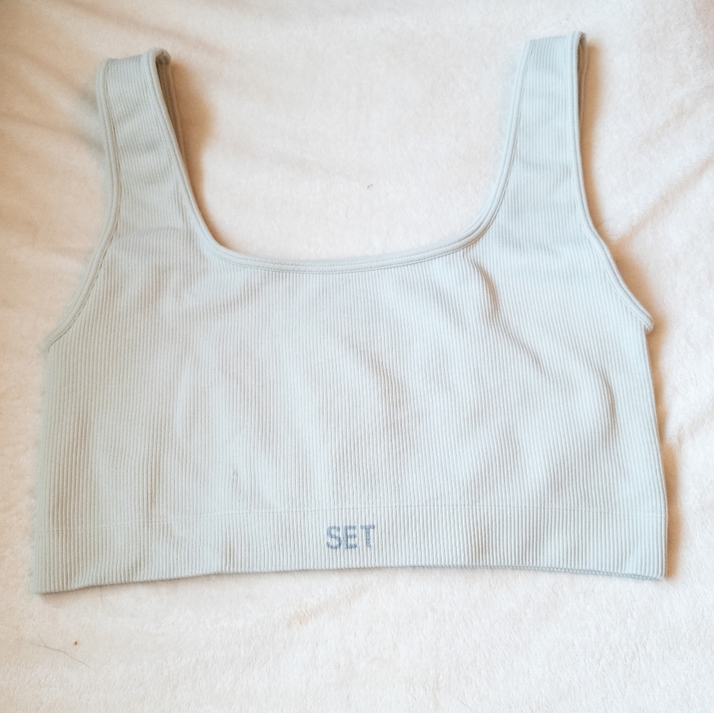 SET ACTIVE Sculptflex Box Cut Bra in Oatmilk